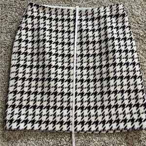 White House Black Market skirt
